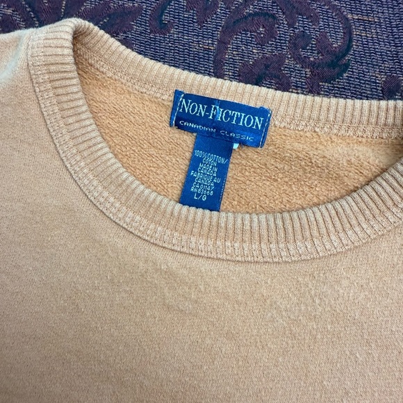VTG Orange Non-Fiction Canadian Classic Boxy Crewneck - Picture 2 of 6